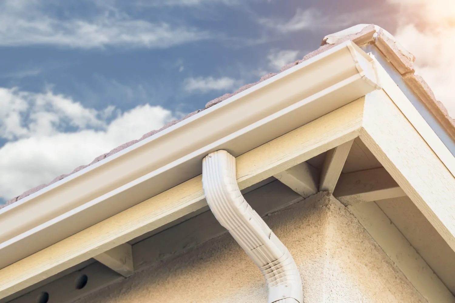 How to Install and Maintain Gutters and Downspouts